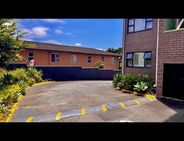 3 BEDROOM APARTMENT RENTED IN MORNINGSIDE